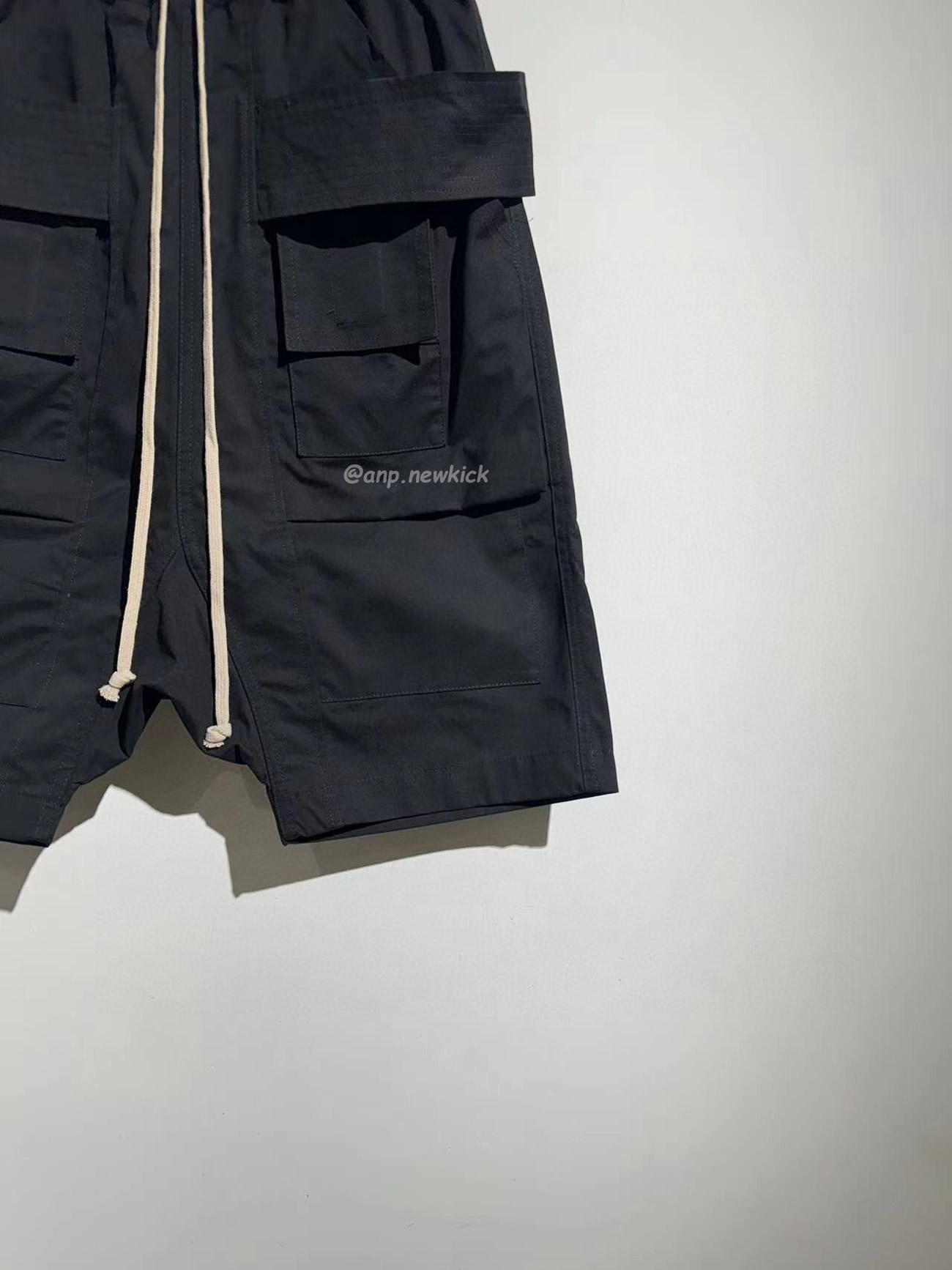 Rick Owens Drkshdw Creatch Cargo Cropped Drawstring Pants (6) - newkick.app